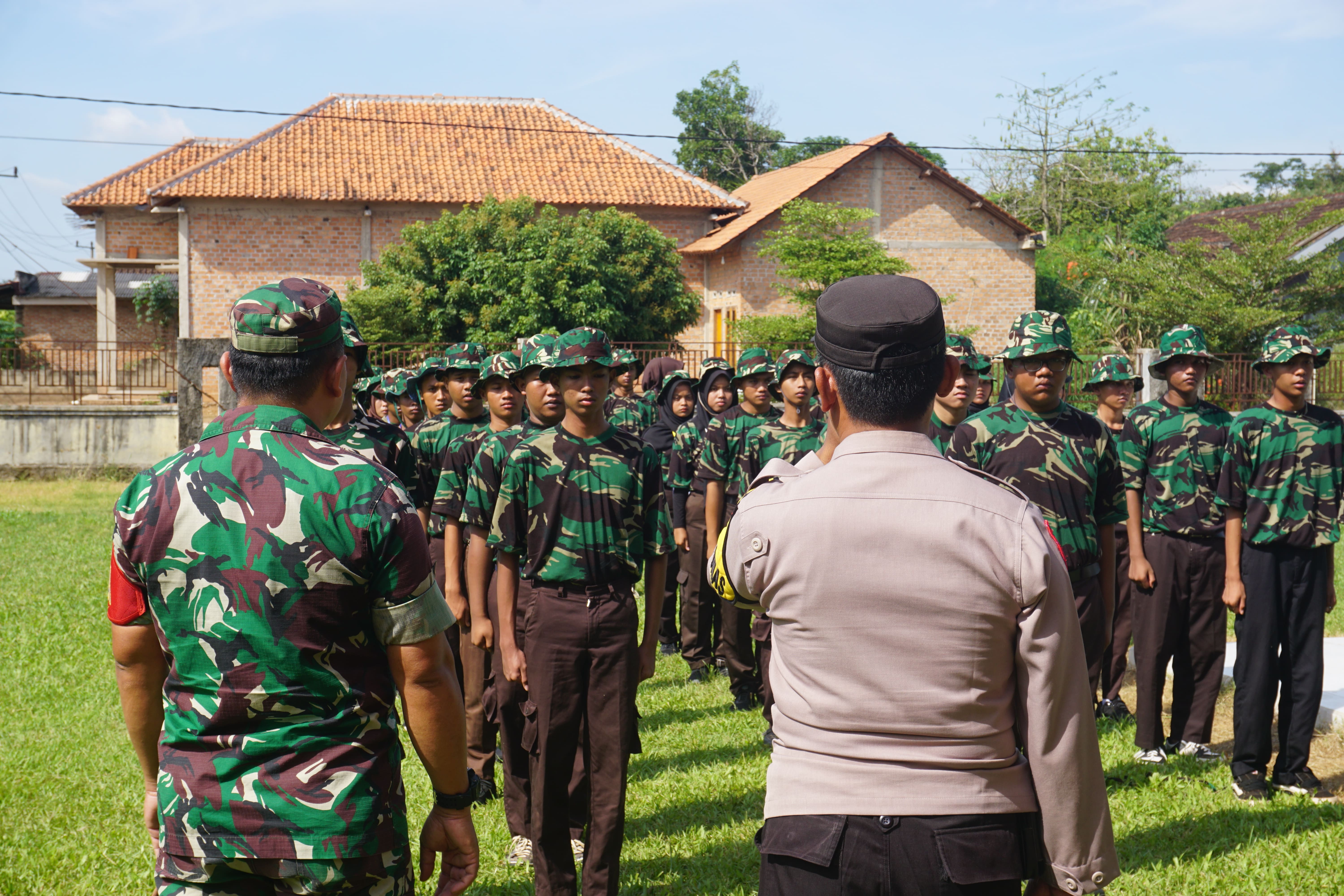Langkah Awal Menyambut Wajah Baru di SMKN 1 Way Pengubuan